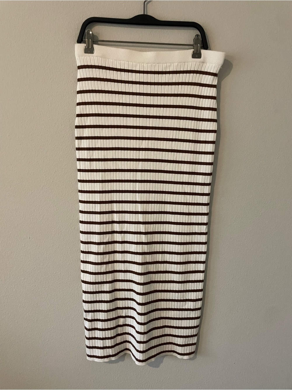 Quiet Luxury, sophisticated Striped Ribbed Skirt - White & Brown Size M